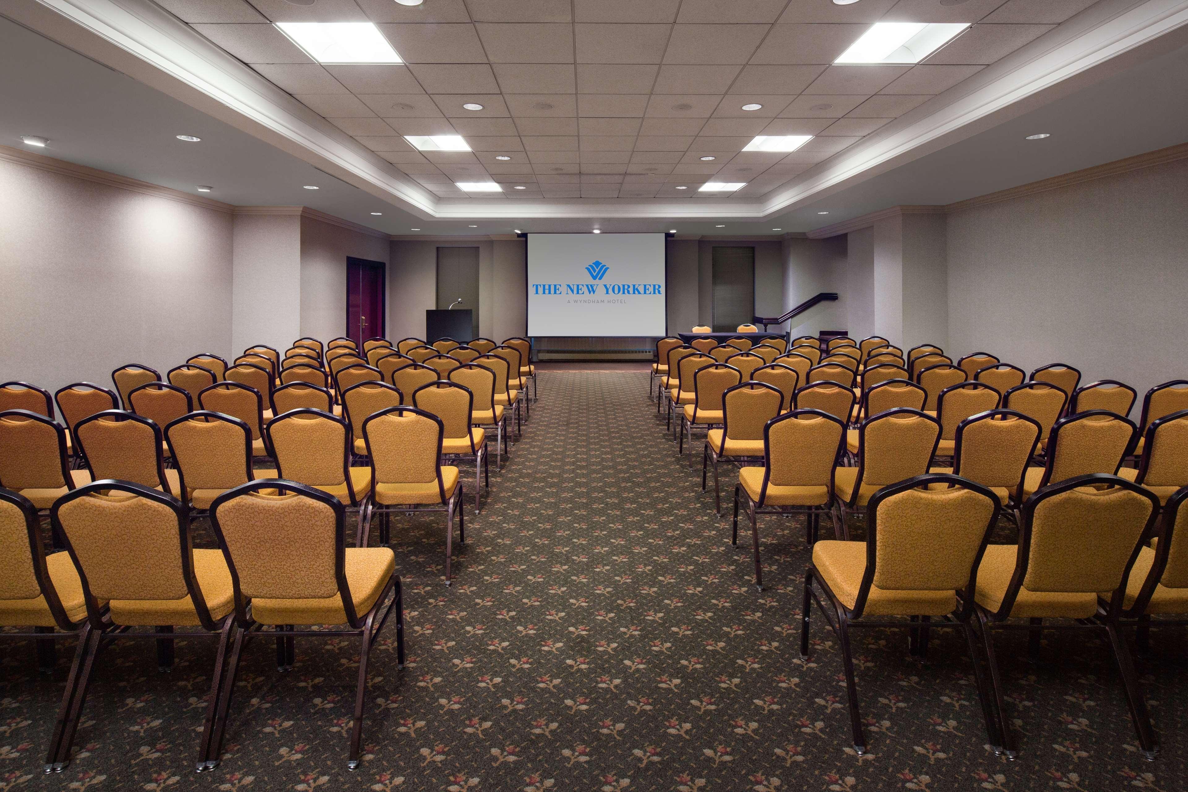 The New Yorker, A Wyndham Hotel Εξωτερικό φωτογραφία The New Yorker