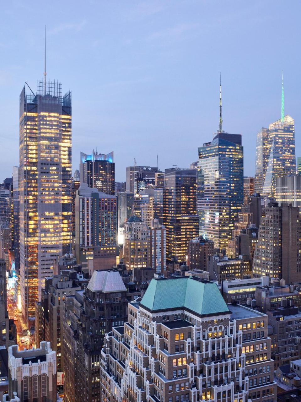 The New Yorker, A Wyndham Hotel Εξωτερικό φωτογραφία Manhattan skyline